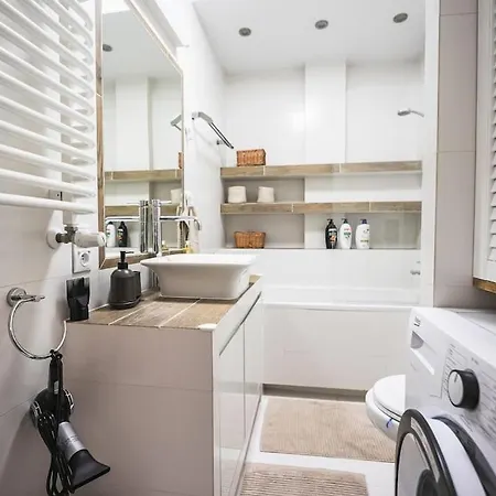 Nowoczesny 3 Pokojowy Z Dwoma Balkonami * Krakow